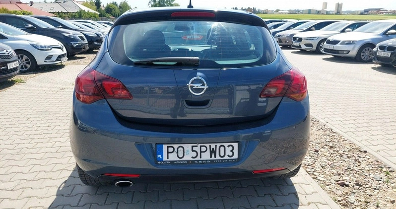 Opel Astra cena 23900 przebieg: 213730, rok produkcji 2010 z Kazimierza Wielka małe 781